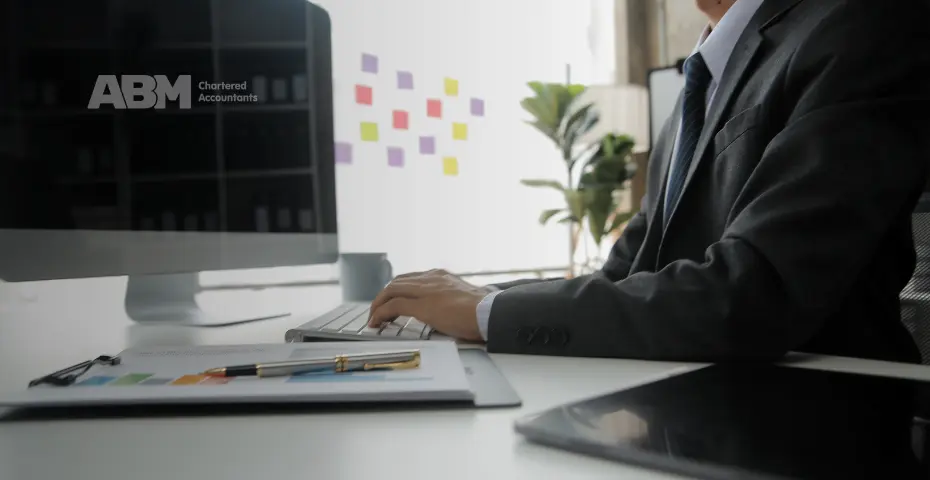 How Secretarial Services Simplify Corporate Record Management